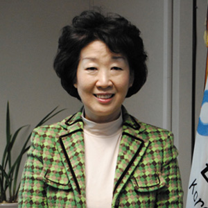 김영신 회장님 사진